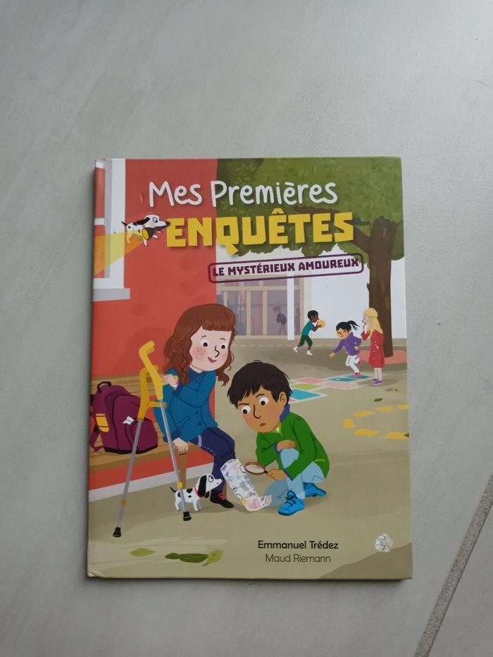 Livre mes premières enquêtes : le mystérieux amoureux - photo numéro 1