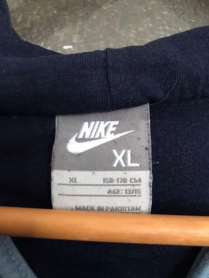 Veste à Zip et à capuche Nike taille XL enfant (13-15 ans) - photo numéro 16