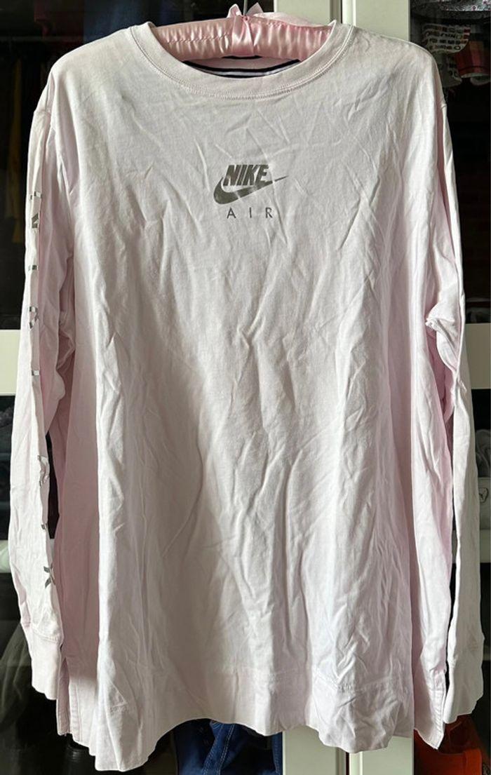 T Shirt Nike Rose - photo numéro 1