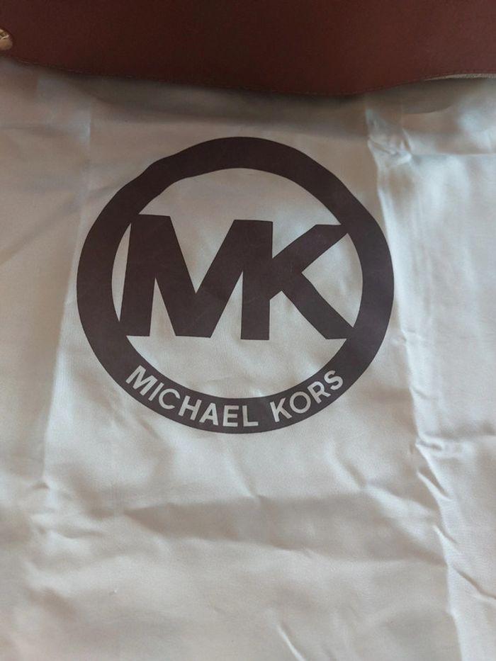 Sac à main beige doré michael kors - photo numéro 10