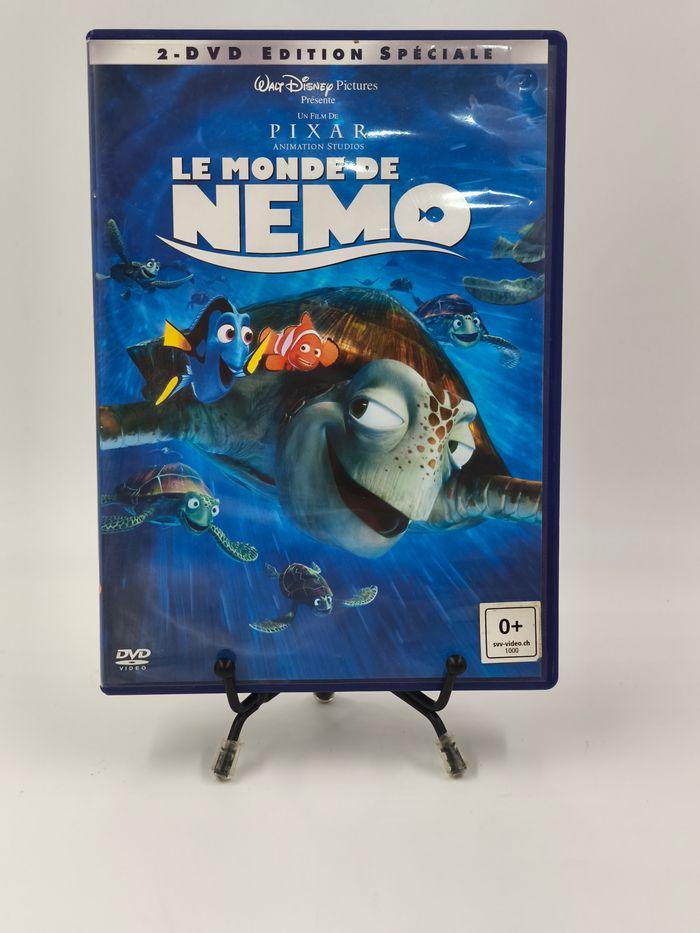 Film DVD Disney Pixar : Le Monde de Nemo en boite