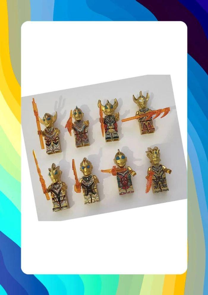 Lot de 8 minifigurines guerriers de l'espace dorés (compatible Lego) - photo numéro 2