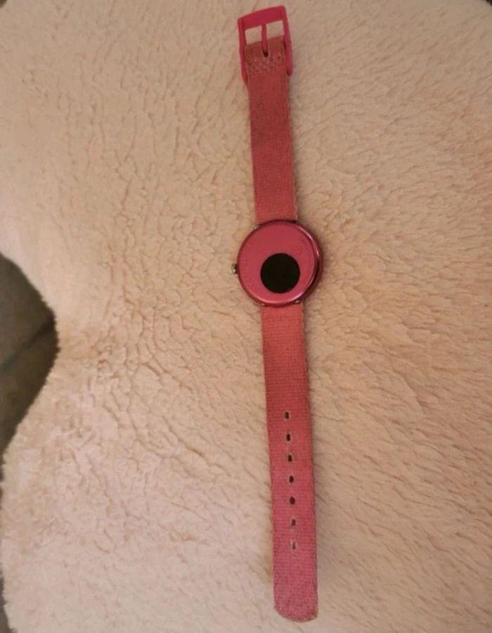 Montre bracelet rose flik flak swatch unicef vintage  pour enfant - photo numéro 3