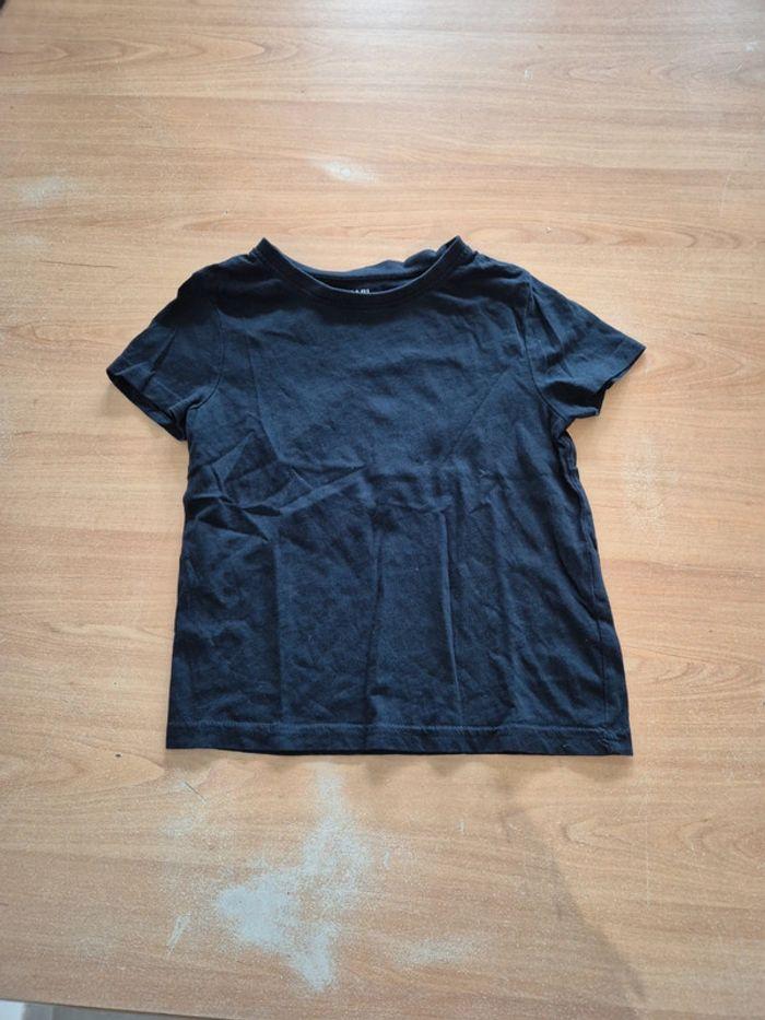 Lot de 8 tee shirts manches courtes 4ans - photo numéro 9