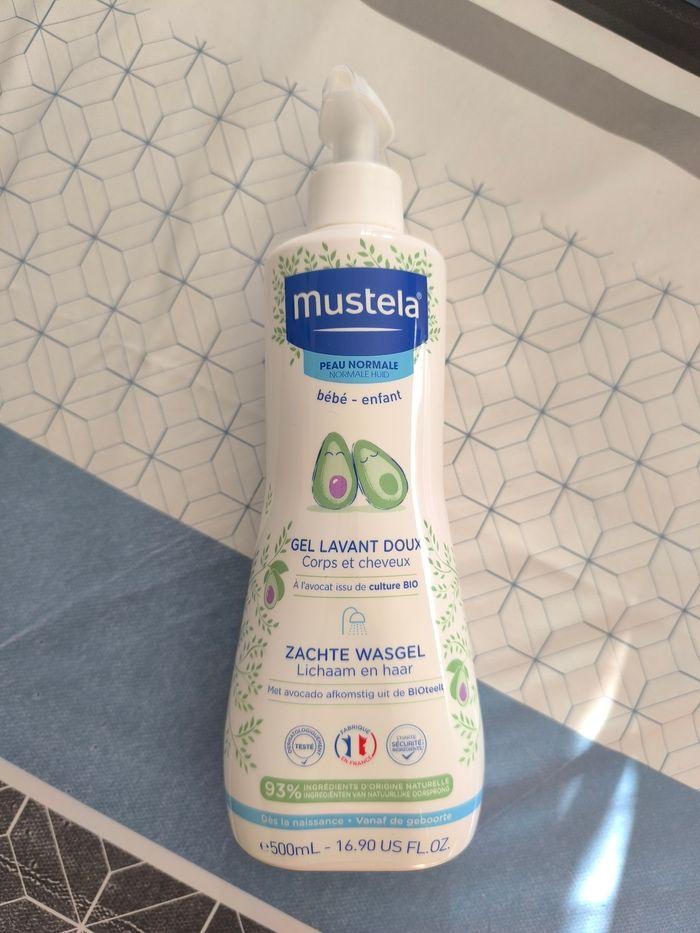 2 Gels lavant mustela