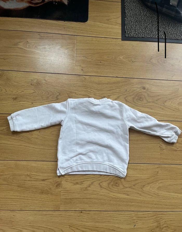 Pull Zara blanc taille 18-24 mois / 86 cm - photo numéro 2