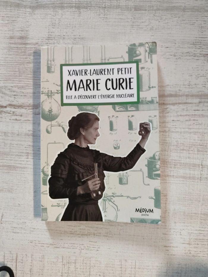 Livre Marie Curie - photo numéro 1