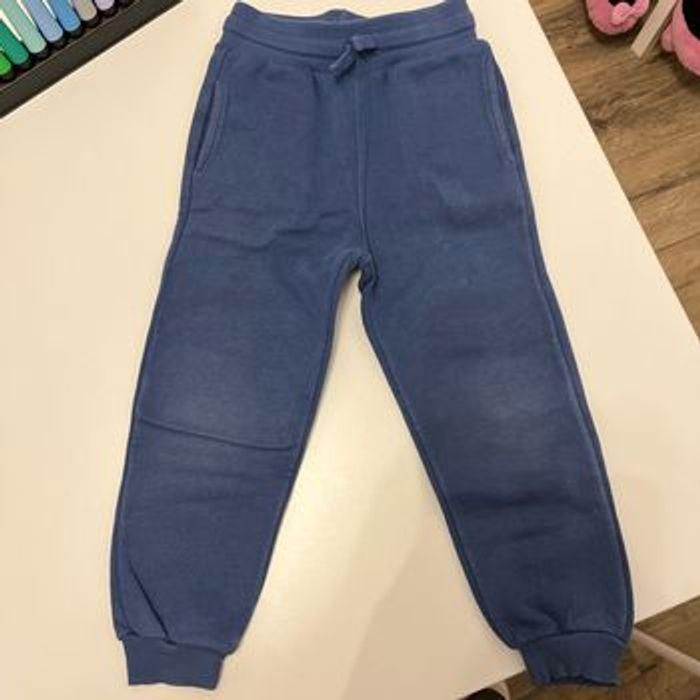 Pantalon de sport 3/4 ans - photo numéro 1