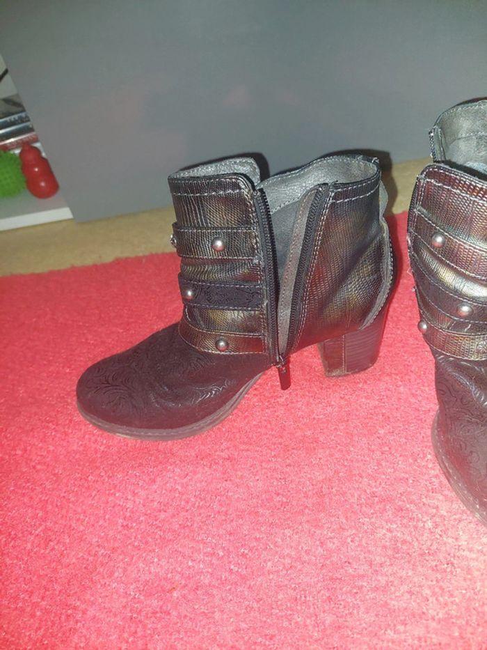 Jolies boots mustang T39 - photo numéro 4