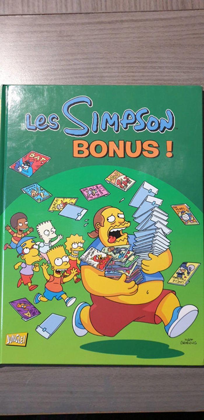 Livre bd les simpsons bonus! - photo numéro 1