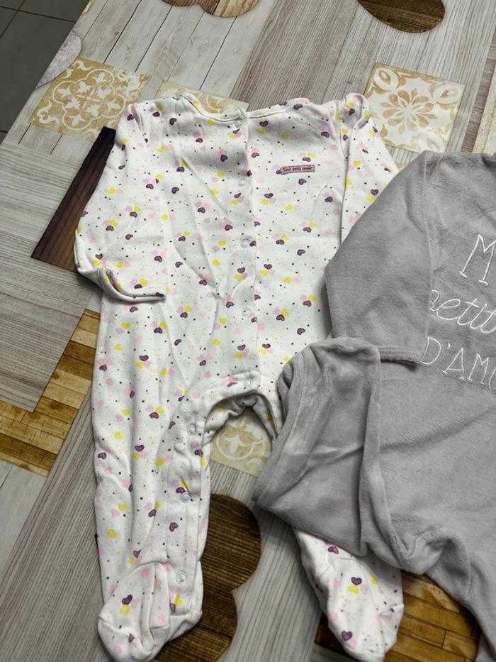 Lot de 2 pyjamas 6 mois - photo numéro 3