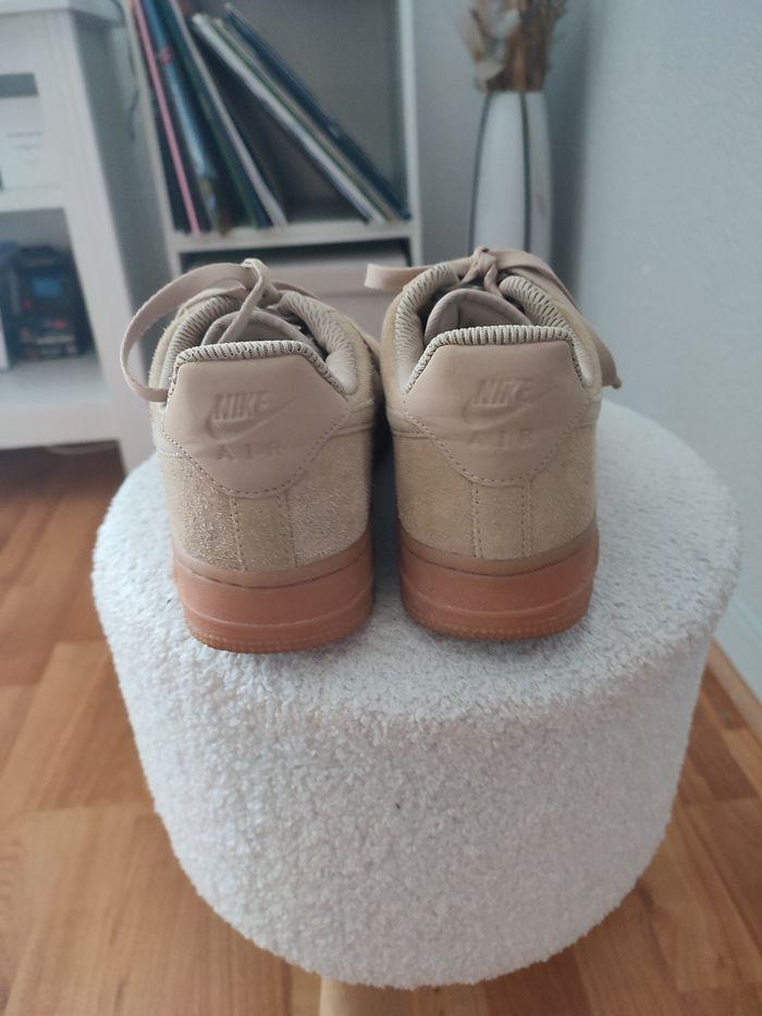 Nike air force One beige 37.5 - photo numéro 3