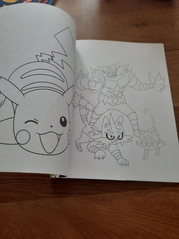 Livre : pokemon coloriage sticker - photo numéro 2