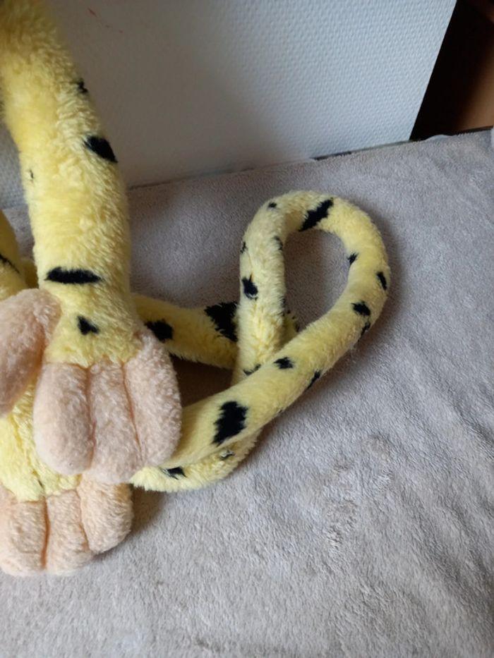 Grande Peluche femme de marsupilami - photo numéro 3