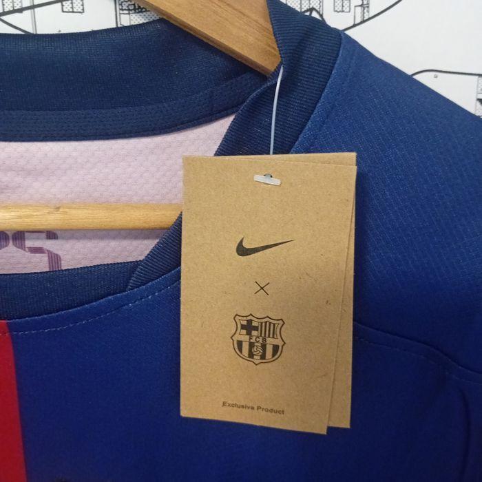 Maillot de football de Barcelone. - photo numéro 9