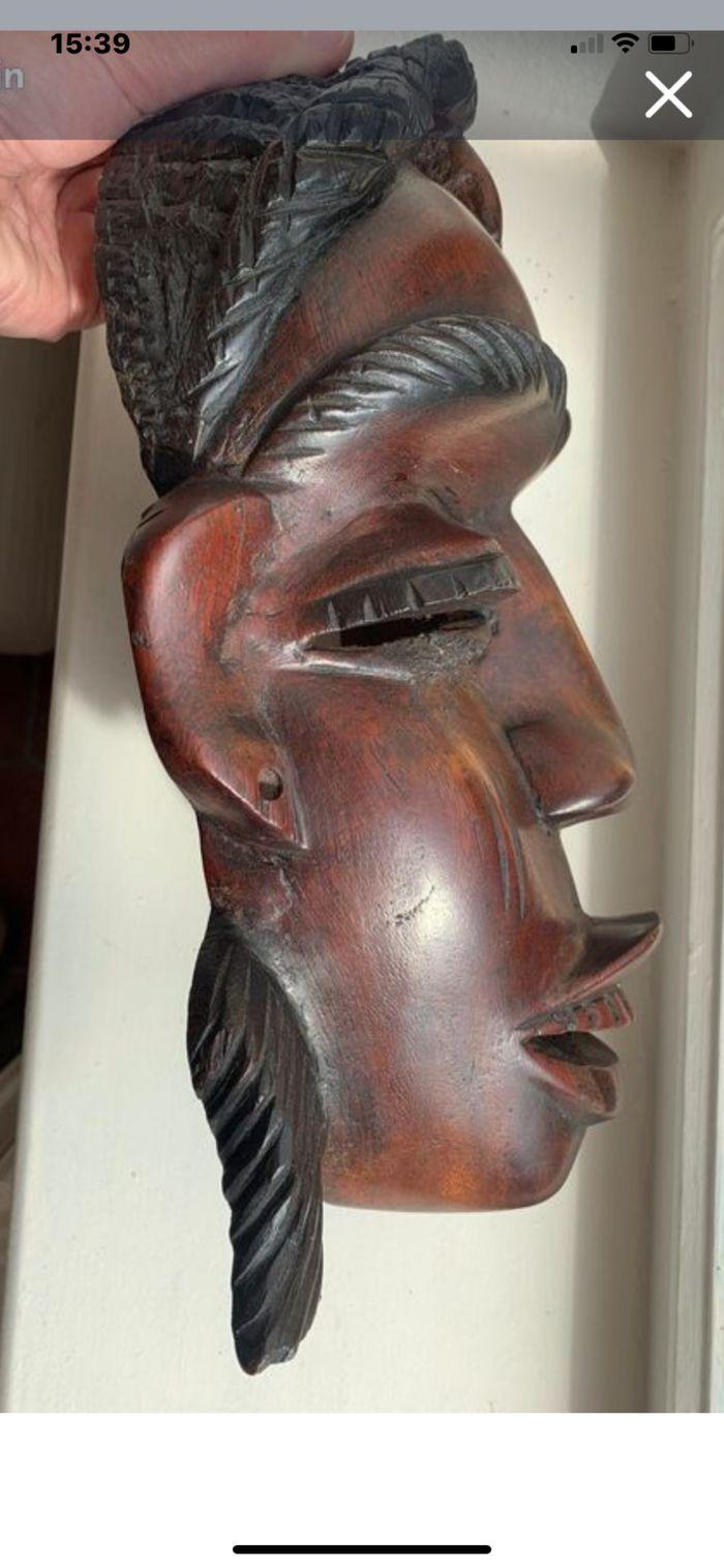 Masque visage féminin africain en bois - photo numéro 2