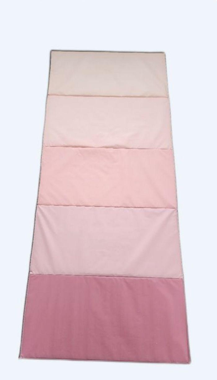 Tapis ikea rose - photo numéro 1