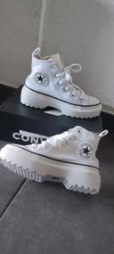 Converse lugged lift