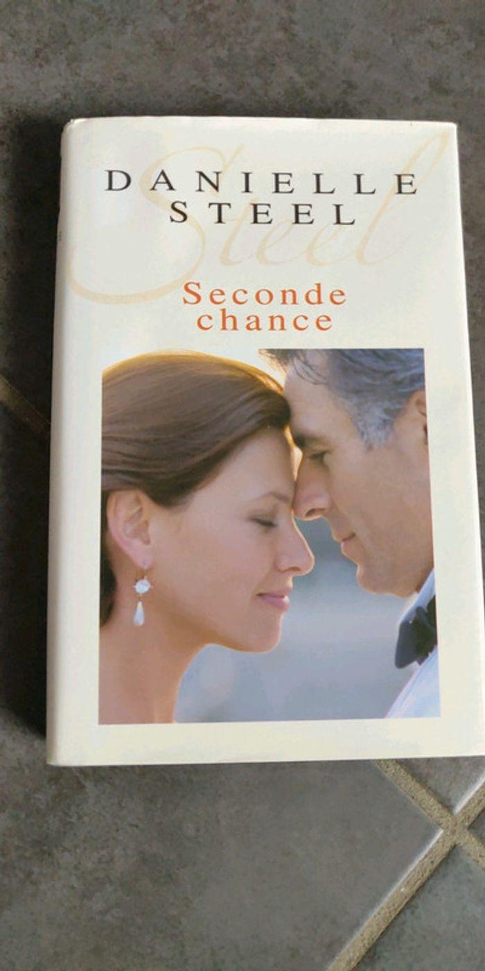 Seconde chance - Danielle Steel - photo numéro 1