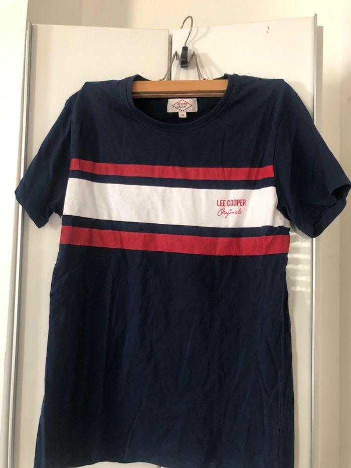 T shirt lee cooper original .taille M - photo numéro 1