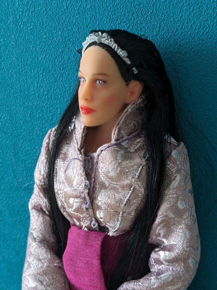 Poupée 25cm Arwen seigneur des anneaux lord of the rings repaint - photo numéro 4