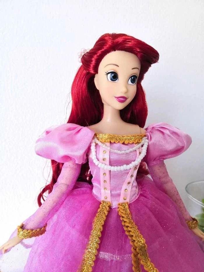 Poupée Ariel robe rose "La Petite Sirène" Disney NEUVE - photo numéro 4