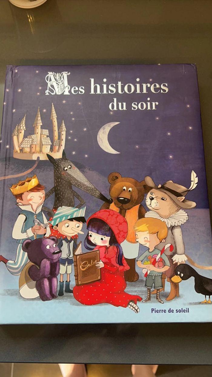 Livre  histoires - photo numéro 1