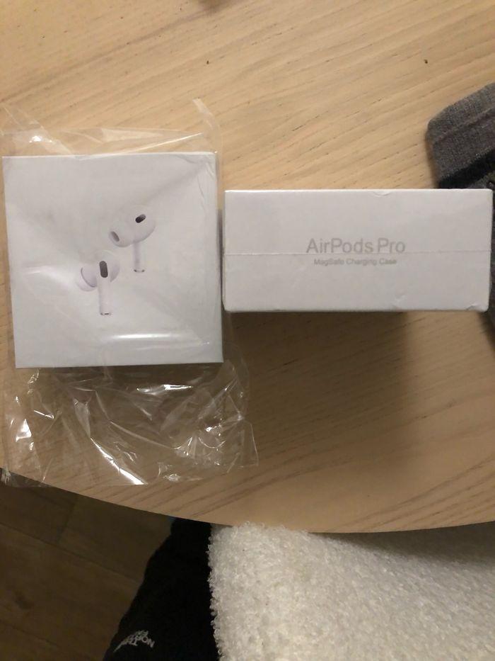 AirPods Pro 2 - photo numéro 2