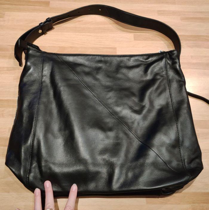 Sac à main Karl Lagerfeld Hobo K/Odina, en 100% cuir d'agneau noir, neuf - photo numéro 6