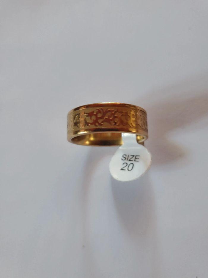 Bague - photo numéro 1