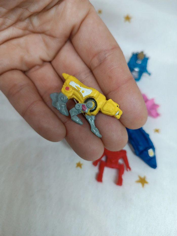 Power rangers morphin base micro mini playset mammouth bandai rhinocéros tigre rose bleu jaune - photo numéro 7