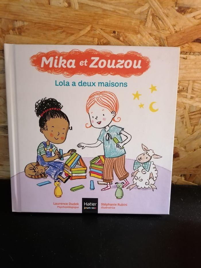 Mika et zouzou Lola a deux maisons - photo numéro 1