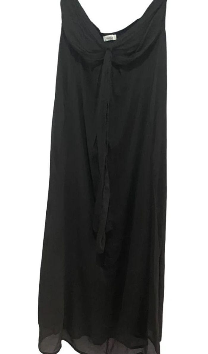 Robe longe noire - photo numéro 1