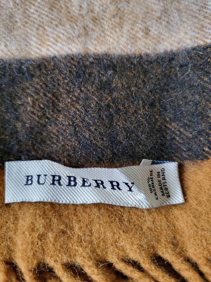 Écharpe Burberry Cashmere Authentique - photo numéro 1