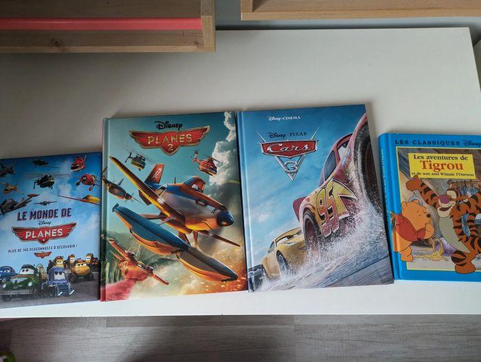 Lot livres Disney cars et planes - photo numéro 1