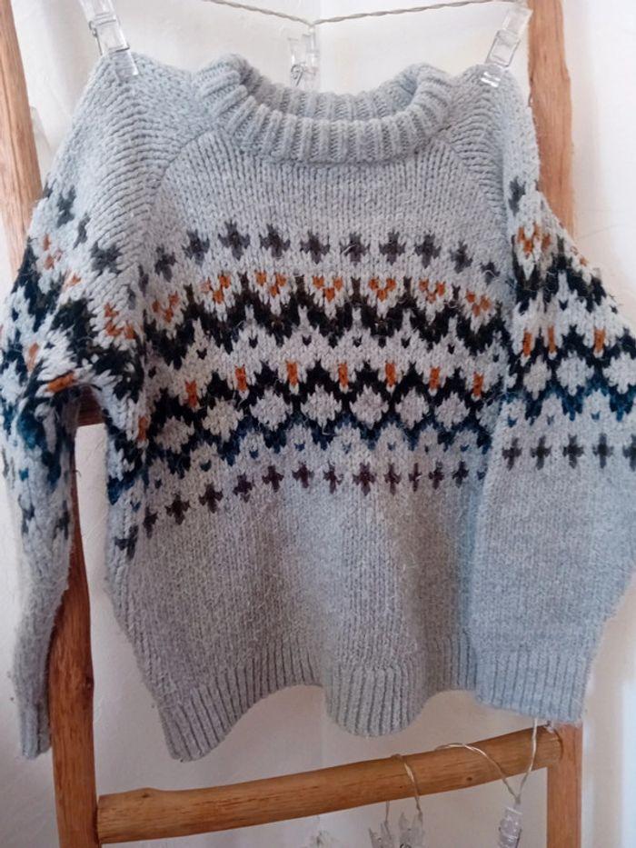 Pull en laine fille/garçon taille 6 ans - photo numéro 2