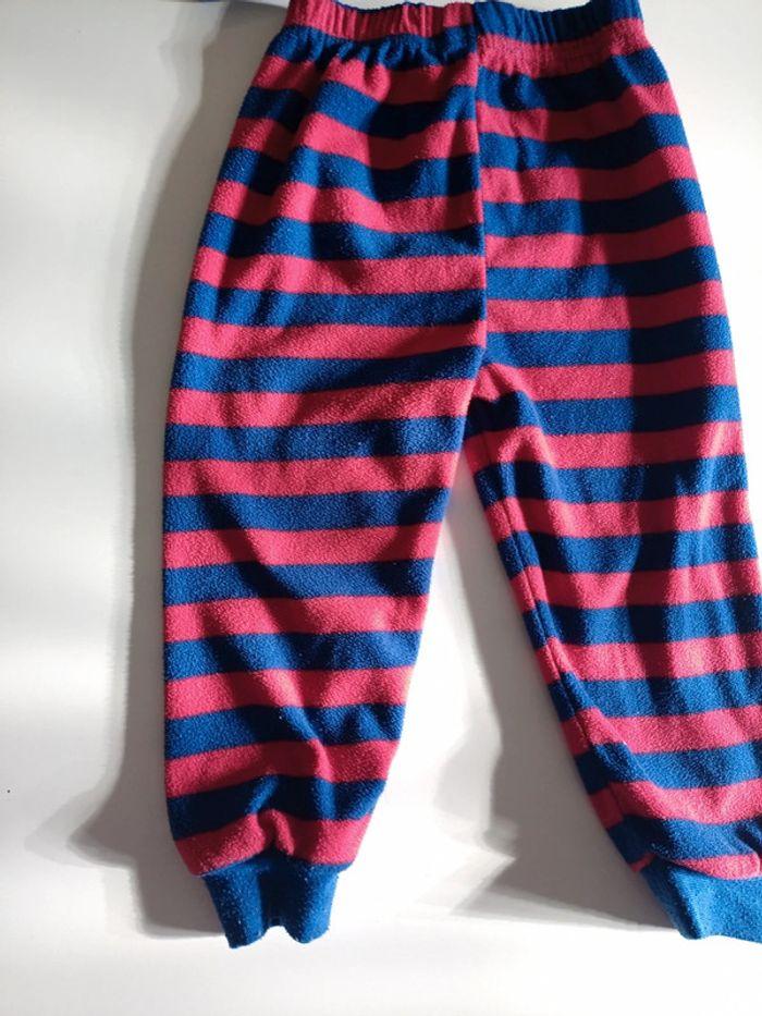 Pyjama hiver tigre rouge bleu Primark 1,5/2ans tbe - photo numéro 2