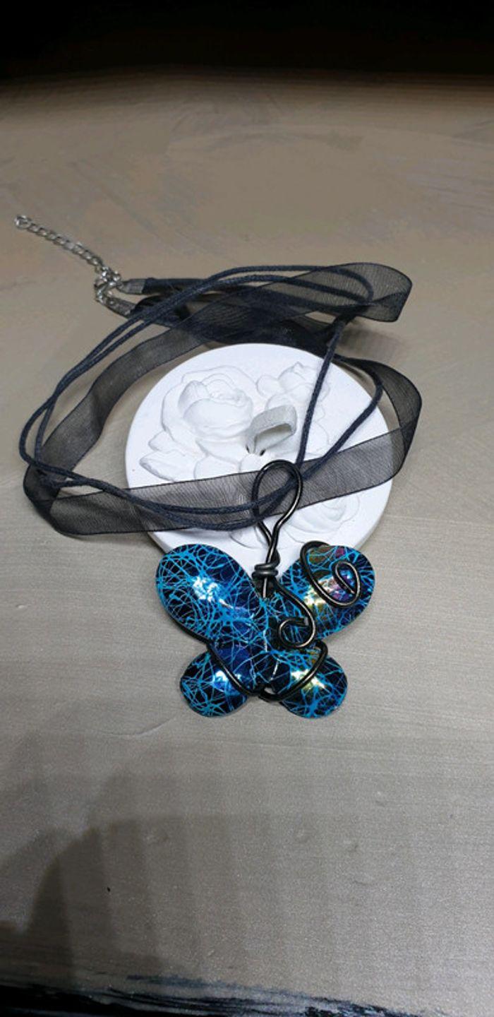 Pendentif papillon modèle unique - photo numéro 1