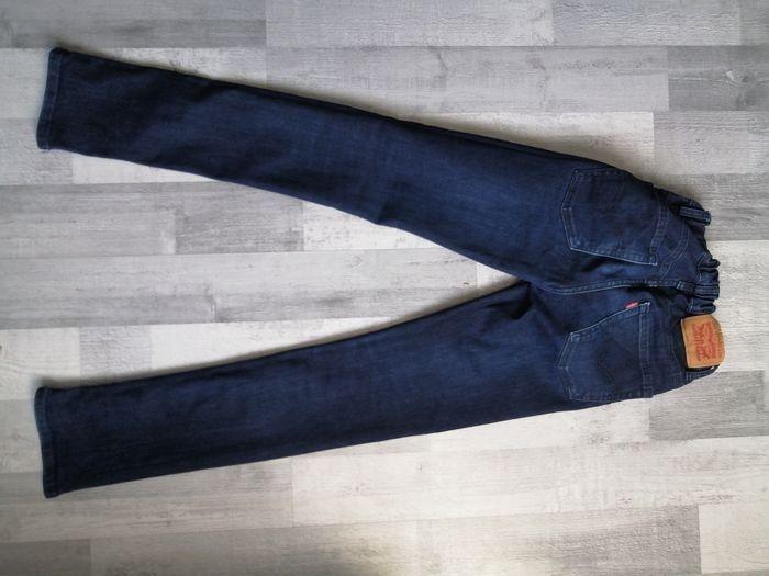 Jeans levis foncé - photo numéro 4