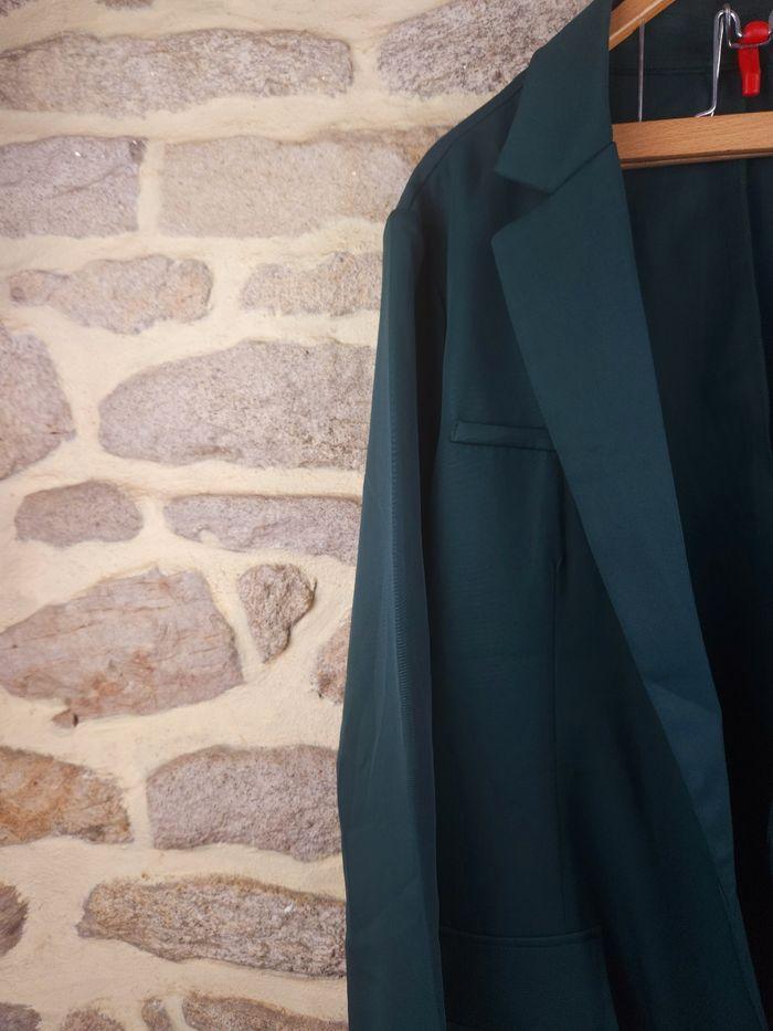 Blazer à bouton vert sapin Femme taille 52 marque Asos 🍬 - photo numéro 2