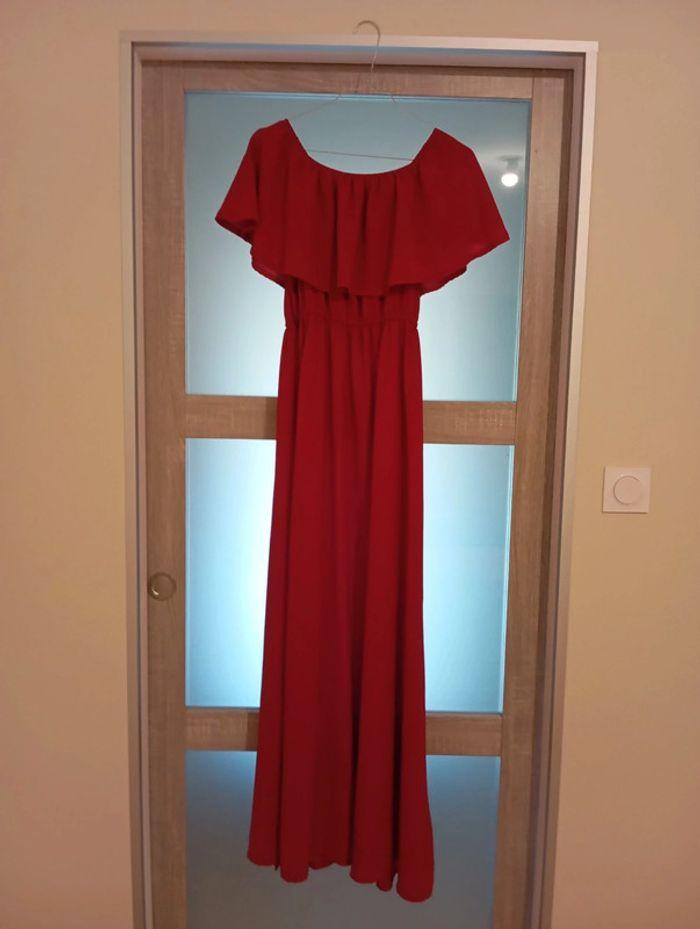 Robe longue rouge - photo numéro 1