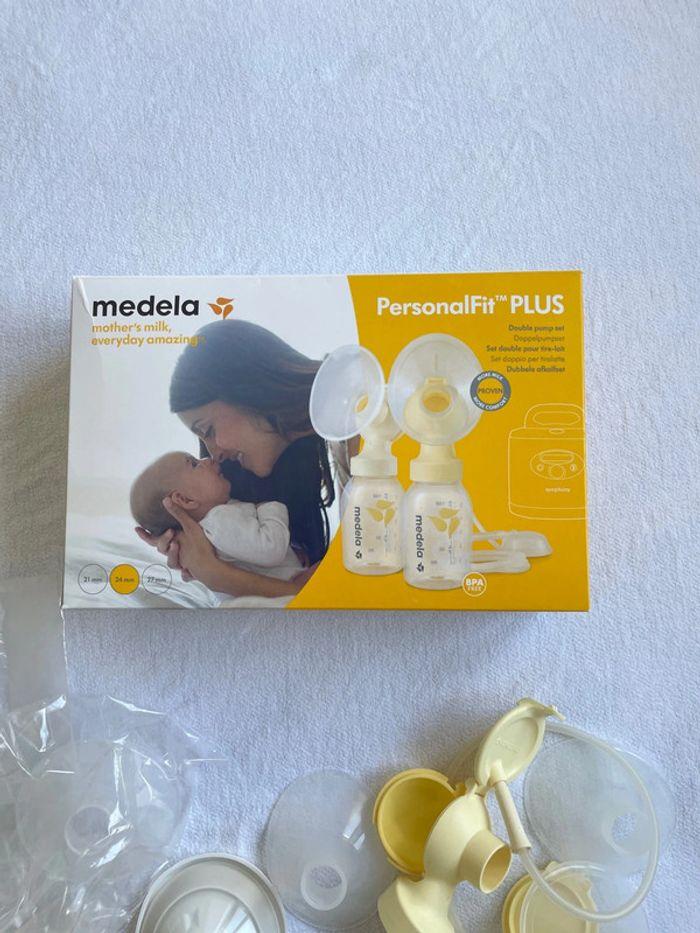 Set double pompage tire-lait Medela 21 et 24 mm - photo numéro 2