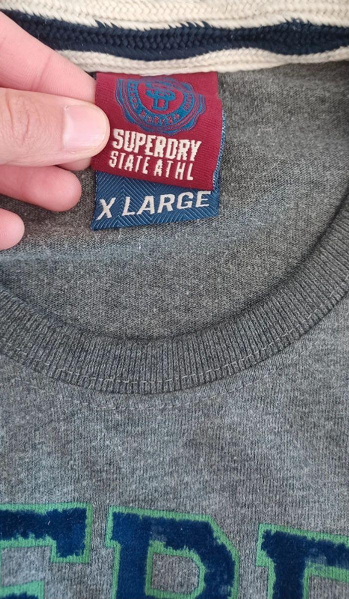 T shirt épais Superdry taille XL - photo numéro 3