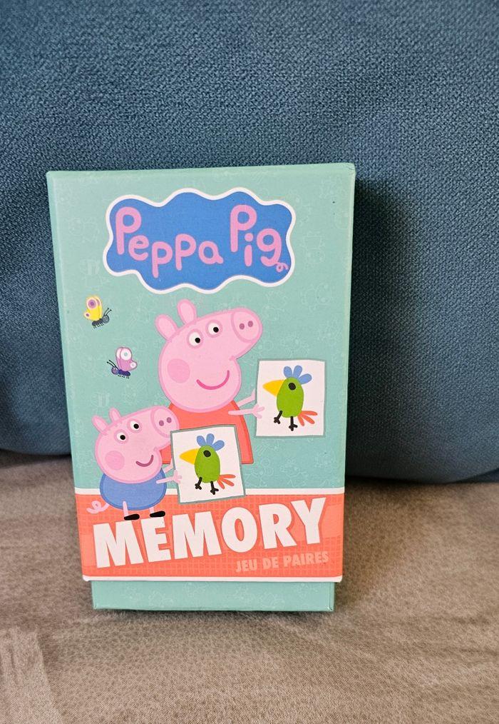 Memory Peppa Pig : jeu de paires - photo numéro 1