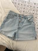 Short en jeans