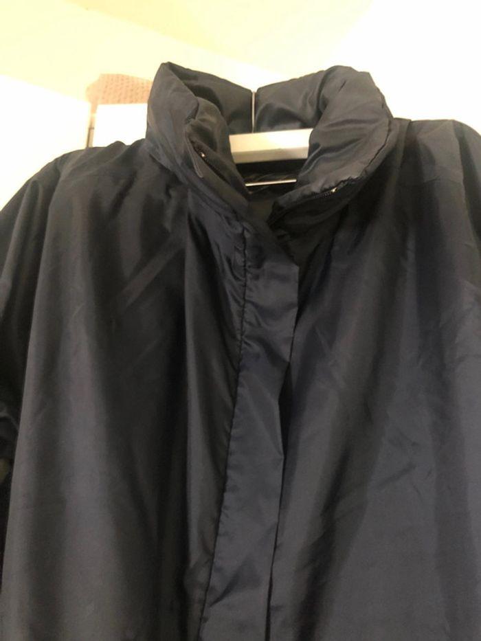 Veste coupe vent imperméable/ pluie . Sac banane .Taille M - photo numéro 6