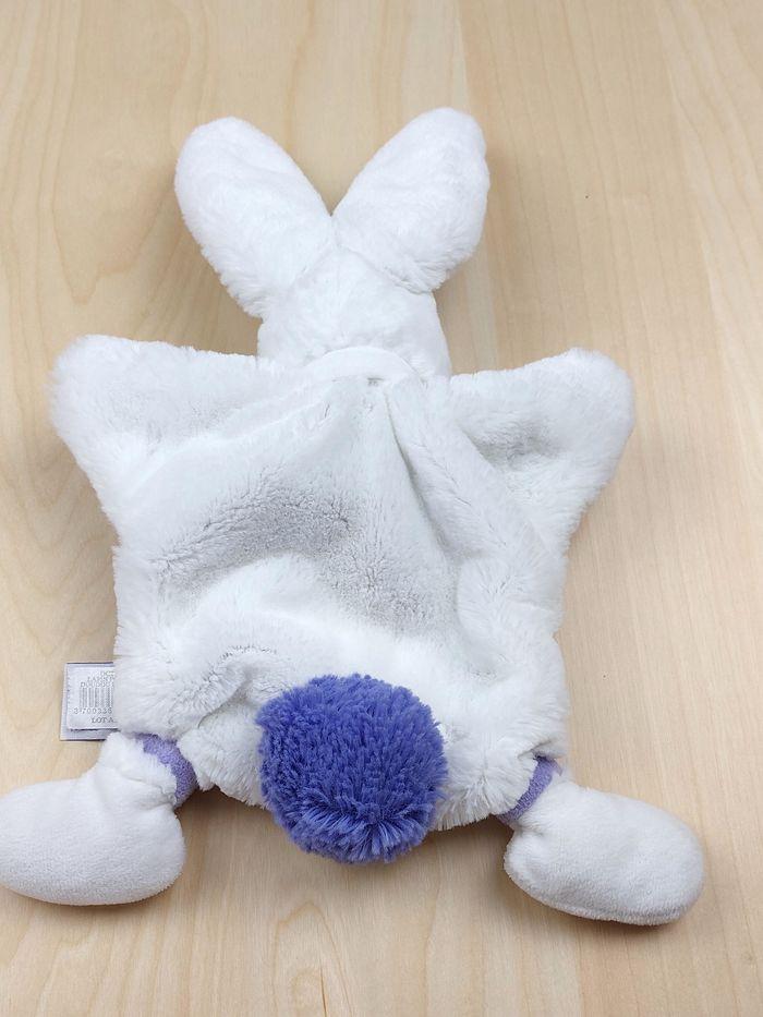 DOUDOU ET COMPAGNIE lapin plat pompon mauve blanc violet DC2739 lavande - photo numéro 4