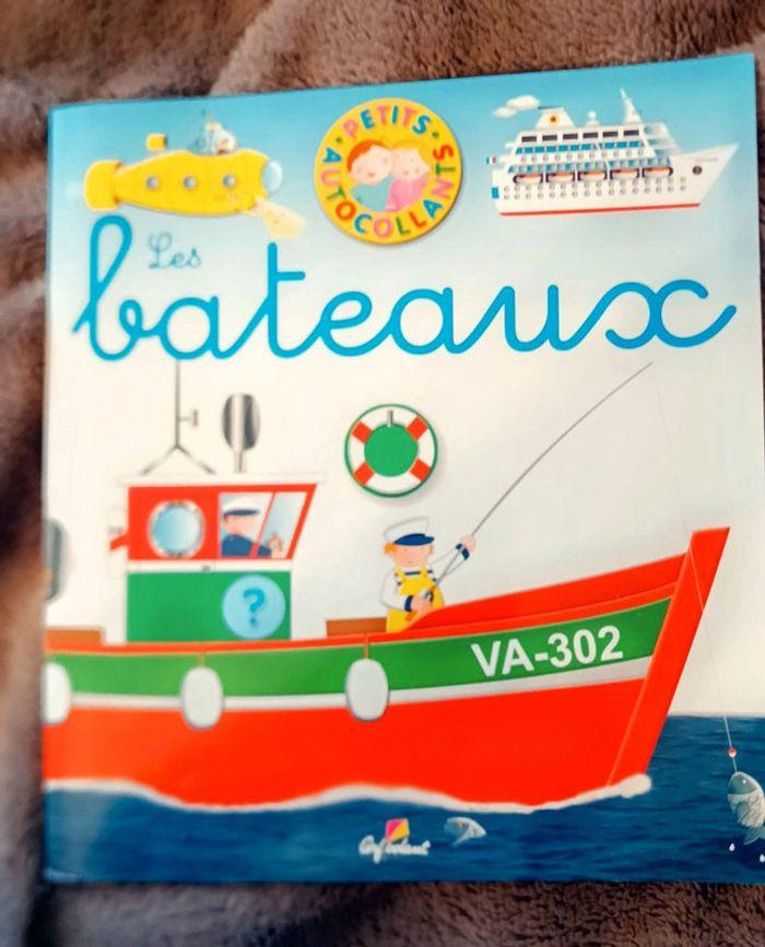 Livre d'activité sur les bateaux - photo numéro 1