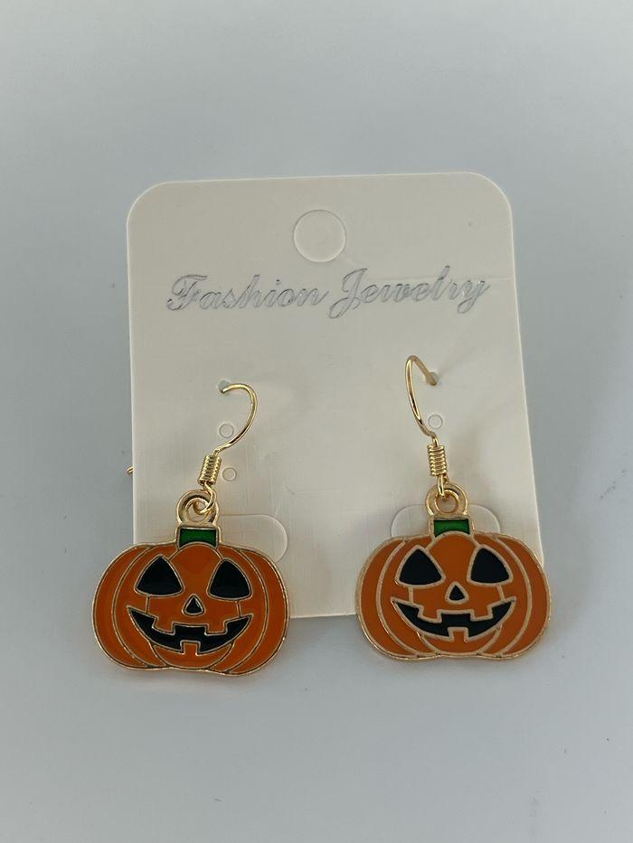 Boucles d’oreilles citrouille 🎃 - photo numéro 2