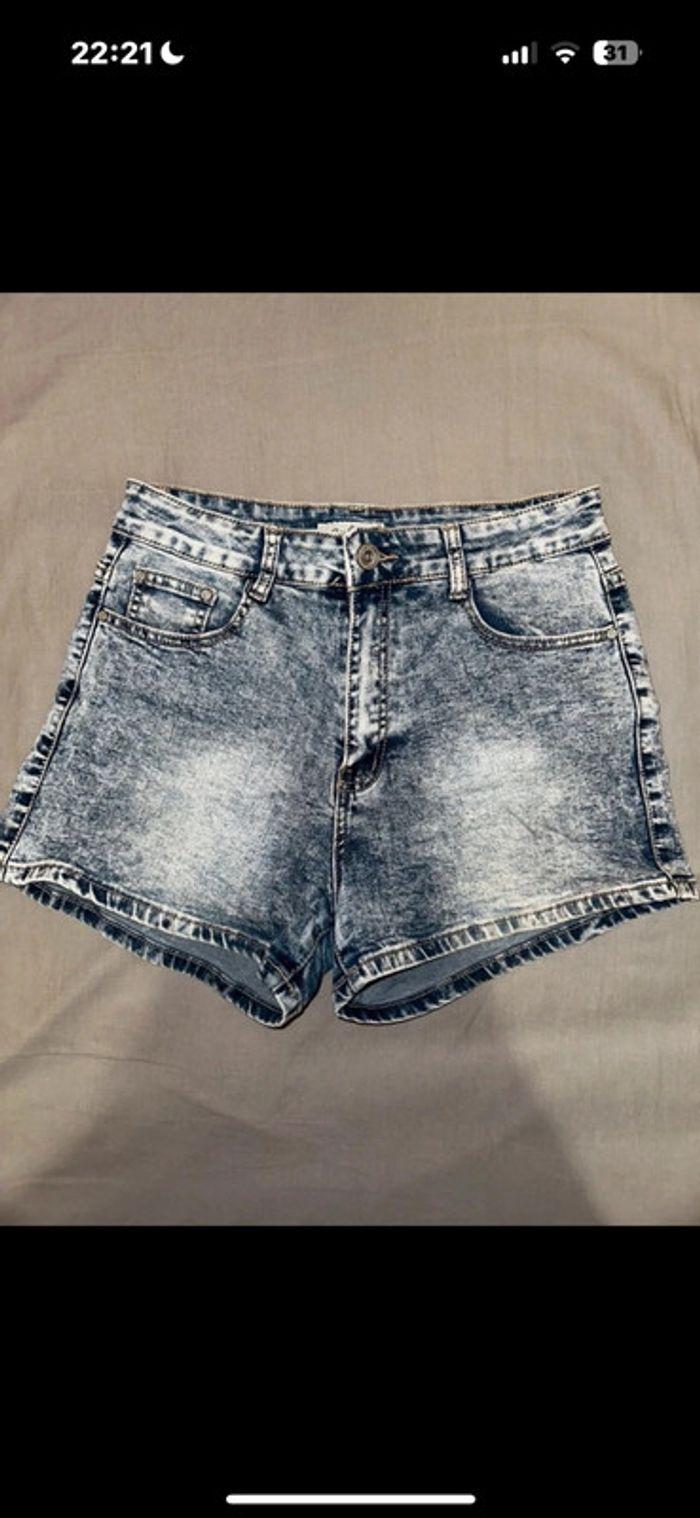 Short en jean taille haute - photo numéro 1